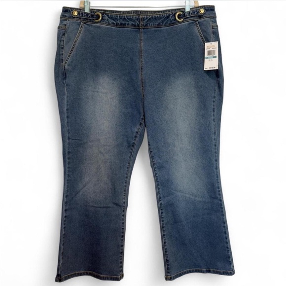 MICHAEL Michael Kors Denim - Michael Kors High-Rise Flare Jeans Selma Crop in Cali Blue Denim, Plus Size 20W